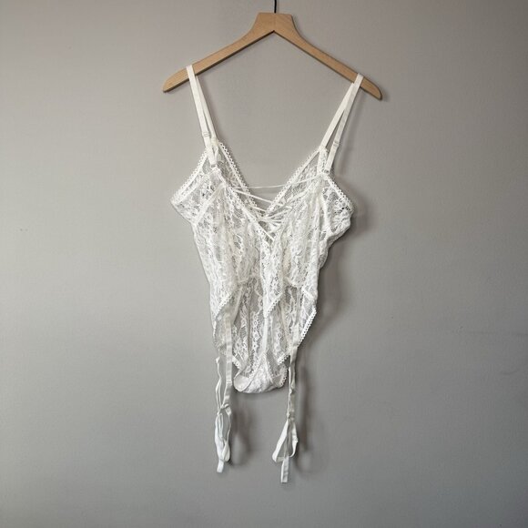 NWT Adore Me Lingerie Bodysuit Lace Leotard With Garter Belt Straps - Size 2X - Picture 4 of 7